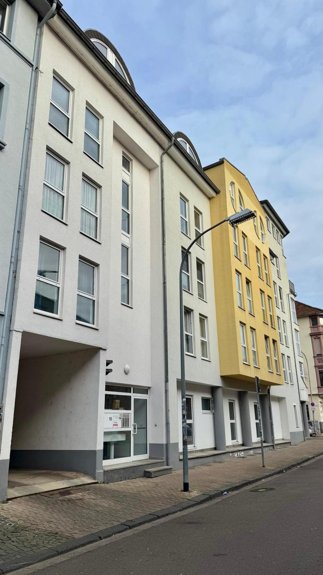 Zentrumnah Inklusive Parkplatz Jungle-Suite By Rentigo - Ruheoase Im Herzen Von Saarbruecken! المظهر الخارجي الصورة